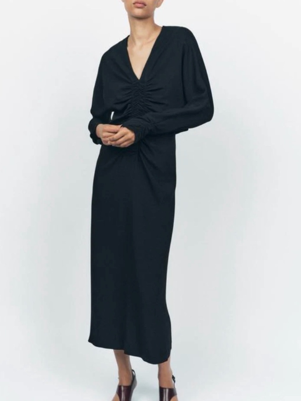 Zara Black Long-Sleeve Ruched Midi Dress M